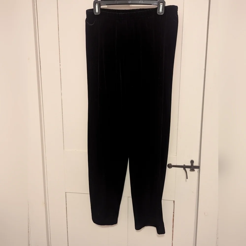 🖤 Sheri Martin Black Velvet pants elastic waist 14 petite comfortable stretch